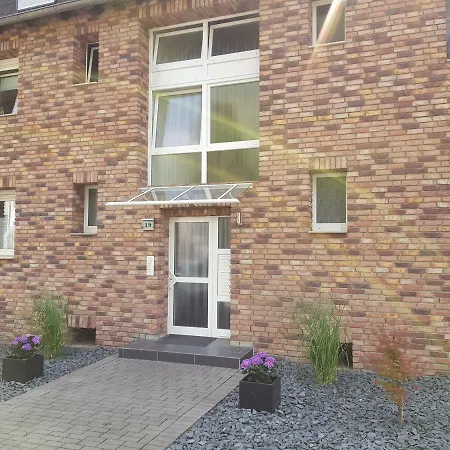 Ferienwohnung Saturn Muelheim an der Ruhr Exterior photo